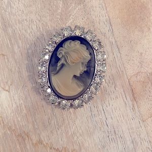 Vintage Park Lane diamond & cameo brooch.